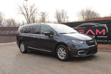 Used 2021 Chrysler Pacifica Touring-L image 4