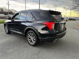 Certified 2022 Ford Explorer Limited w/ Equipment Group 301A image 3