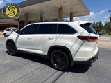 Used 2019 Toyota Highlander SE image 4