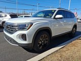 New 2025 Volkswagen Atlas SE image 3