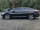 Used 2020 Volkswagen Jetta R-Line w/ R-Line Cold Weather Package image 4