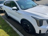 Used 2024 Kia Sorento S image 5