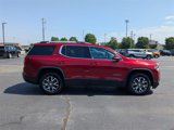 Used 2023 GMC Acadia SLT image 2
