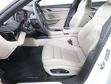 Used 2025 Porsche Taycan image 5