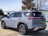New 2025 Nissan Pathfinder Platinum w/ Lighting Package (N92) image 3
