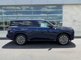 New 2025 INFINITI QX80 Luxe image 2
