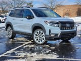 New 2025 Honda Passport Black Edition image 2