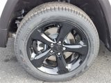 New 2025 Jeep Grand Cherokee L Limited w/ Luxury Tech Group II image 5