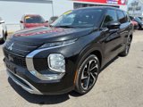 Used 2023 Mitsubishi Outlander SE image 2