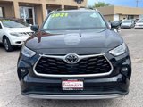 Used 2021 Toyota Highlander Platinum image 2