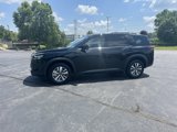 New 2025 Nissan Pathfinder SL image 4