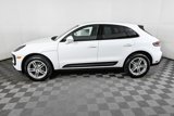 Certified 2025 Porsche Macan image 2
