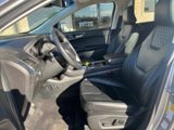Used 2023 Ford Edge Titanium image 3