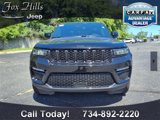 New 2025 Jeep Grand Cherokee Limited image 2