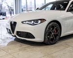 New 2025 Alfa Romeo Giulia AWD image 4