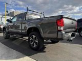 Used 2016 Toyota Tacoma TRD Sport image 4
