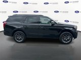 New 2025 Ford Expedition Platinum image 4