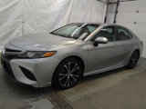 Used 2020 Toyota Camry SE image 2