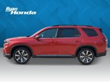 New 2025 Honda Pilot Touring image 2
