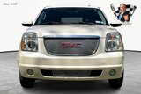 Used 2014 GMC Yukon Denali image 2