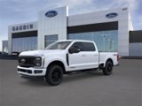 New 2025 Ford F250 4x4 Crew Cab Super Duty image 2