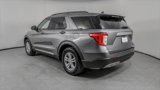 Used 2024 Ford Explorer XLT w/ Equipment Group 202A image 4