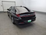 Used 2022 Hyundai Sonata SEL w/ Convenience Package image 6