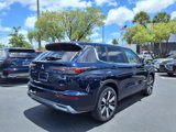 New 2025 Mitsubishi Outlander SE image 3