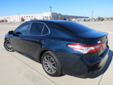 Used 2018 Toyota Camry LE image 5