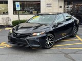 Used 2024 Toyota Camry SE image 2