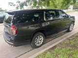 Used 2023 Chevrolet Suburban Premier image 5