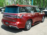 Used 2025 INFINITI QX80 Sensory image 6
