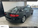 Used 2017 Jaguar XE image 6