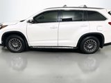 Used 2019 Toyota Highlander AWD V6 image 4