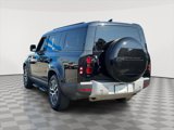 Used 2025 Land Rover Defender 130 S image 6