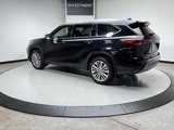 Used 2023 Toyota Highlander Platinum image 4