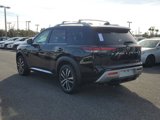 New 2025 Nissan Pathfinder Platinum image 3