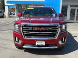 Used 2024 GMC Yukon XL SLT w/ SLT Luxury Package image 2