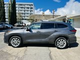 Used 2022 Toyota Highlander Limited image 4