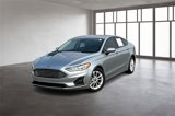 Used 2020 Ford Fusion SE image 2