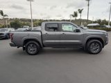 New 2025 Nissan Frontier SV image 4