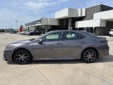 Used 2022 Toyota Camry SE image 4