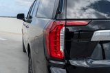 Used 2024 GMC Yukon XL Denali image 5