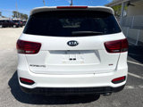 Used 2019 Kia Sorento LX image 4