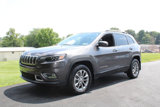 Used 2020 Jeep Cherokee Latitude Plus w/ Cold Weather Group image 4