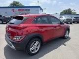Used 2022 Hyundai Kona SE image 4