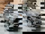 Used 2022 Toyota Highlander Platinum image 2