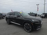 Used 2023 Lincoln Aviator Reserve w/ Equipment Group 201A image 2