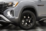 New 2025 Volkswagen Atlas Peak Edition SE image 3