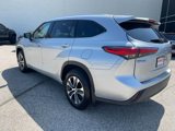 Used 2022 Toyota Highlander XLE image 4